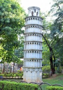 leaning tower of pisa